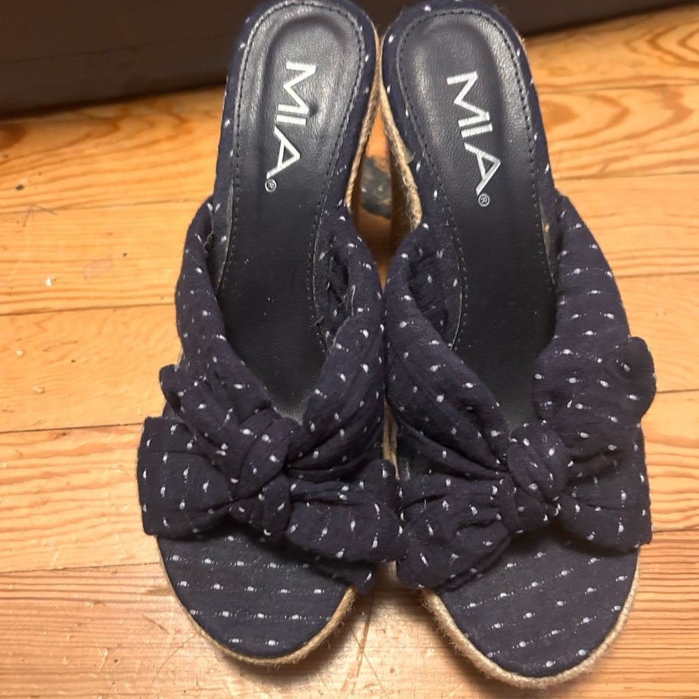 MIA Women's Dark Blue Knot Mules